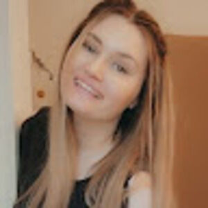 Meet your Posher, Anika